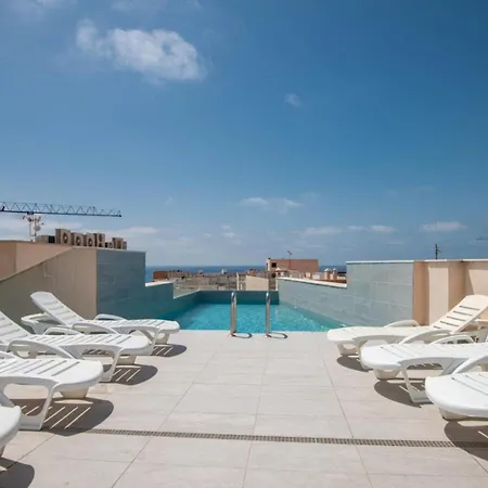 - Center Of Close To The Sea Apartment *