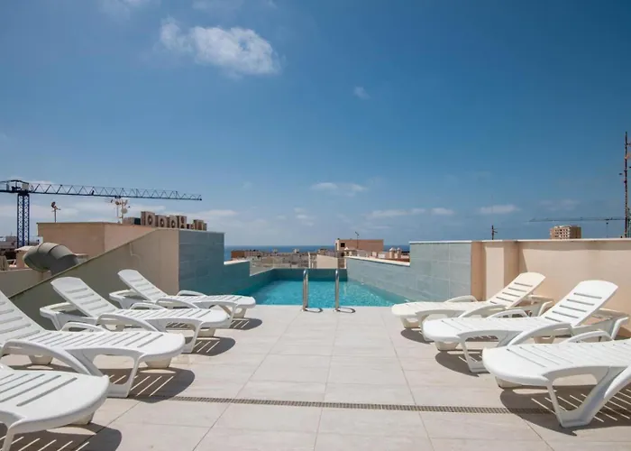 - Center Of Close To The Sea Apartment *